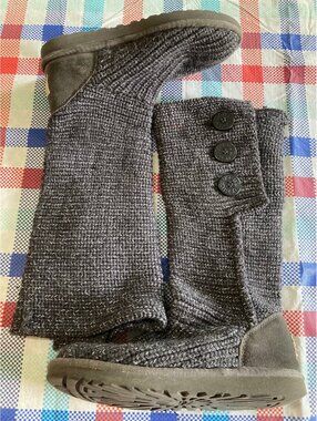 Sweater cardi boot button up tall uggs 7